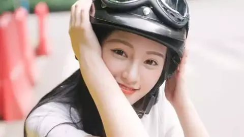 荒野求生冷美人杨朝芹回应质疑