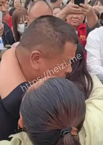 贵州男子6岁被拐团圆